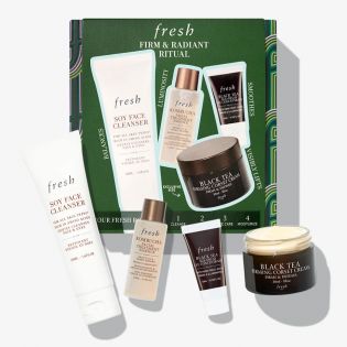 Coffret routine de soins fermes et éclatantsCoffret de routine soins fermes et éclatants