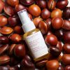 Huile capillaire de beauté nourrissante aux huiles d'argan et de camélia